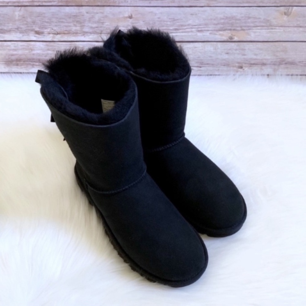 UGG Black Bailey Bow II Boots - Picture 6 of 8